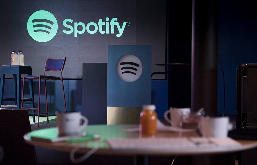 Spotify sänker prognosen för Q4 - Spotify_genre_Henrik-Montgomery-TT