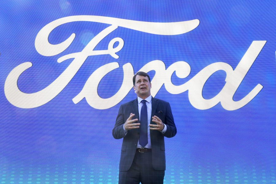 Ford tar miljardsmäll – skjuter upp elbilsplaner - Ford Electric Vehicle Jobs