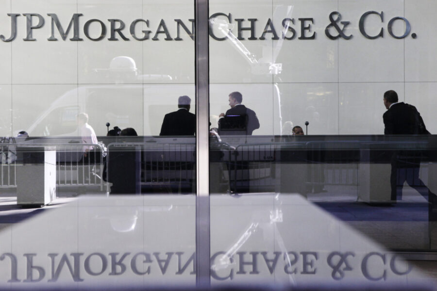 JP Morgan tittar på förvärv av kreditbolag - JP Morgan Chase