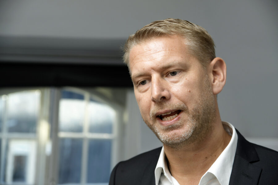 Peter Carlsson: Northvolt ser över sina expansionsplaner - Northvolts VD Peter Carlsson