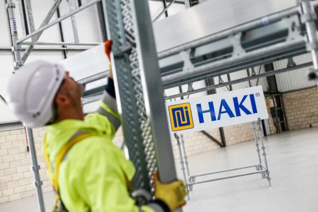 Storägare med närstående har sålt aktier i Haki för 16,5 miljoner - Haki