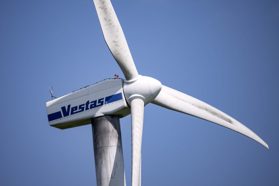 Person död i arbetsplatsolycka på Vestas anläggning - VINDKRAFTVERK UTANFÖR YSTAD