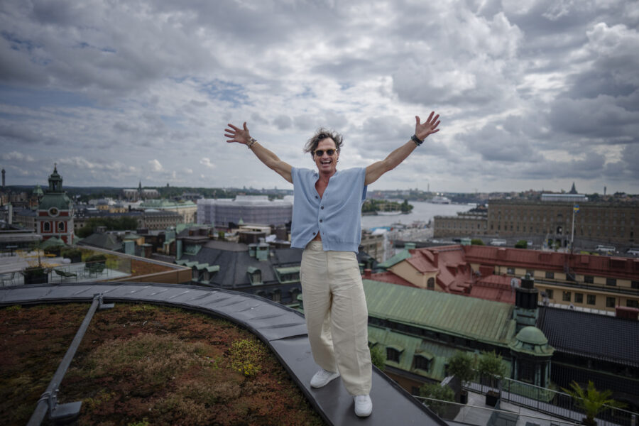 Petter Stordalen säljer allt i Micro Systemation - Affärsvärlden, Petter Stordalen