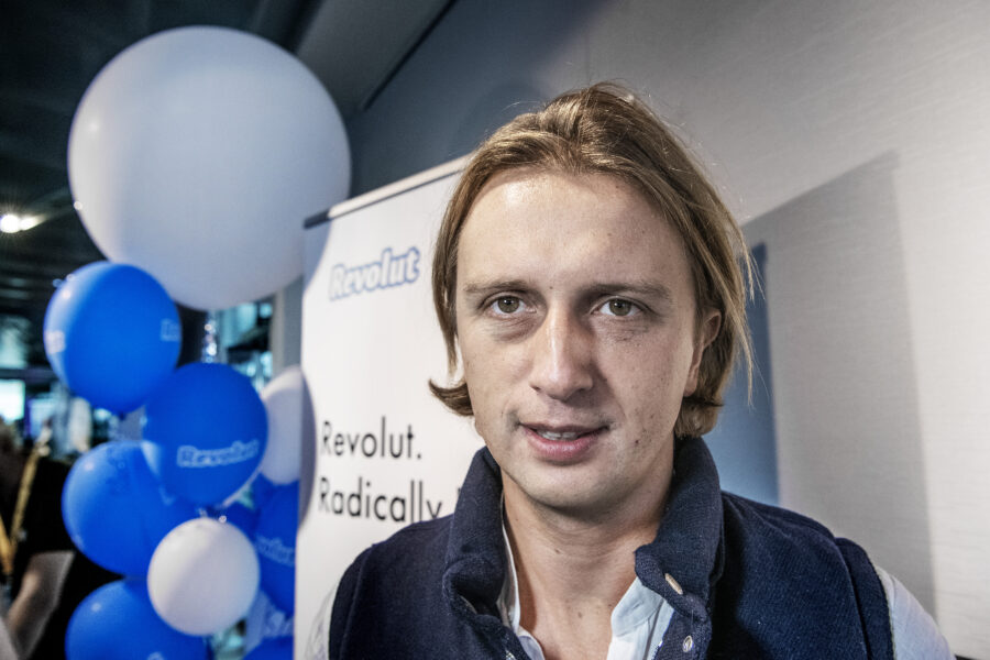 Revoluts grundare säljer aktier för närmare 300 miljoner dollar - REVOLUT NIKOLAY STORONSKY