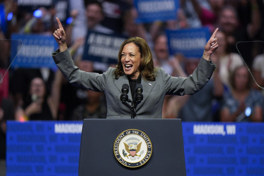 Kamala Harris leder i opinionsundersökningarna - Election 2024 Harris