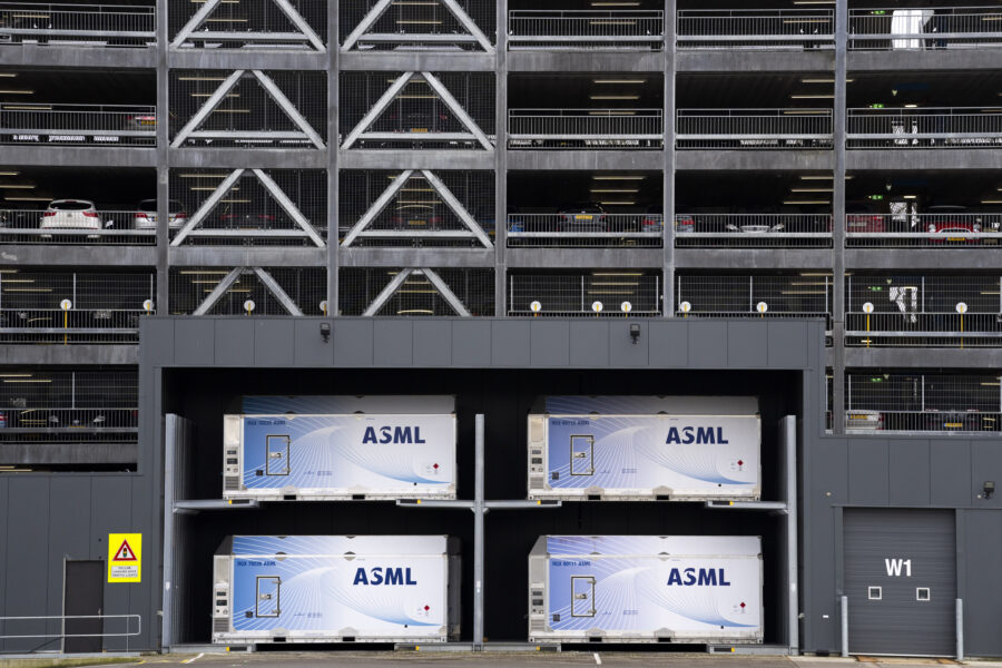 ASML:s aktie faller rejält efter rapport - Netherlands China Semiconductor Trade