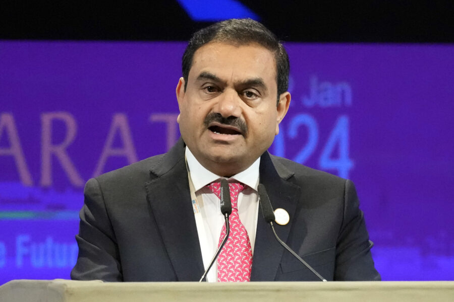 Adani åtalas för bedrägeri – tidigare anklagad av Hindenburg - Adani Bribery Indictment