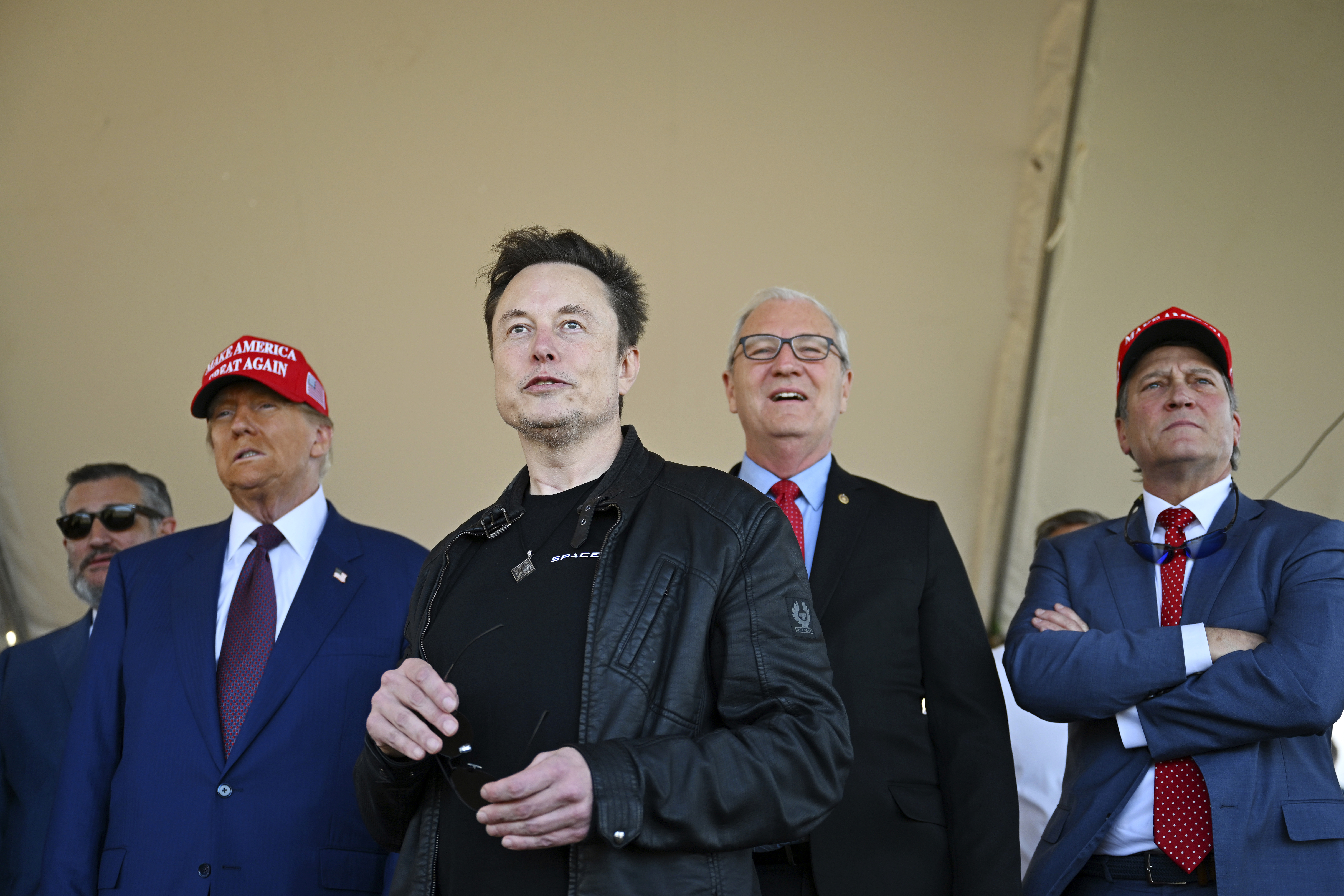 Elon Musk: Federal Reserve ”absurt överbemannat”